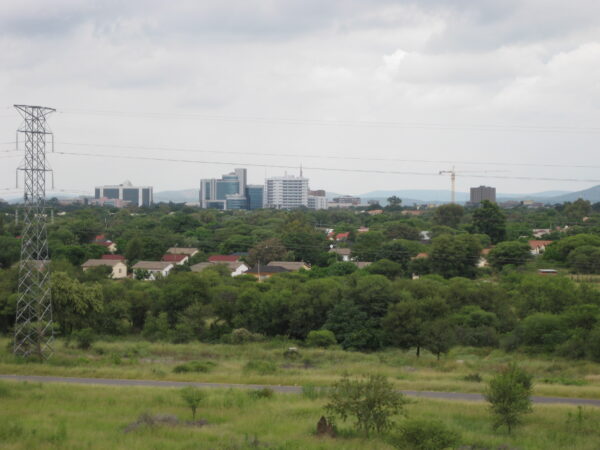 Les toits de Gaborone — photo d'ambiance du secteur, pas une photo de cet établissement