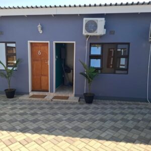 Cosy Cottage Apartments Block 9, Francistown - property photograph 2