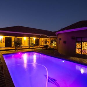 Elegant and Exclusive Boutique Guesthouse Maun, Maun - property photograph 1
