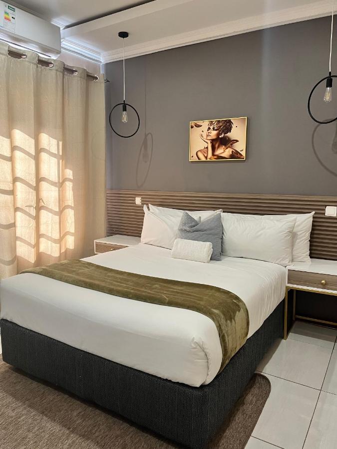 Live-Inn Luxury Suites Mahalapye, Mahalapye - property photograph 2