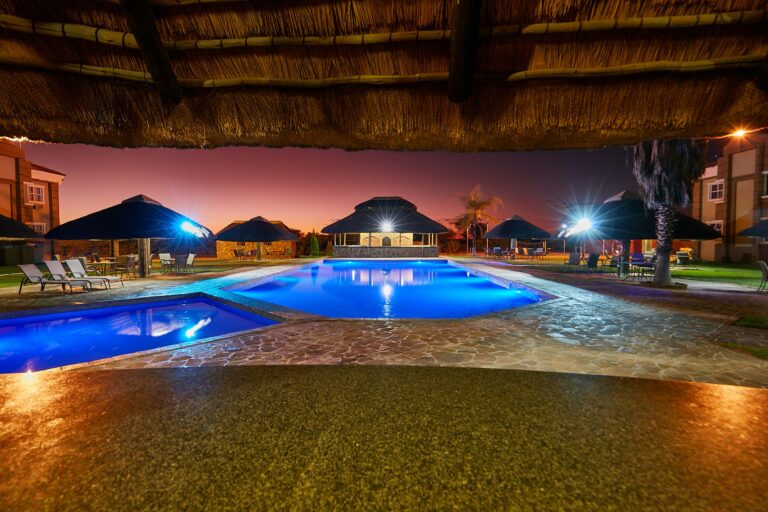 Piscina del Majestic Five Hotel, Palapye