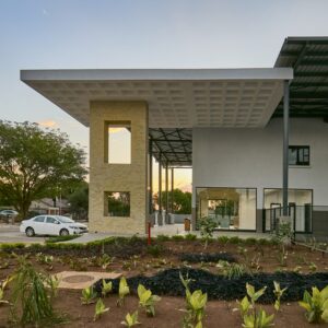 Entrance at the Oasis Motel, Tlokweng Road, Gaborone