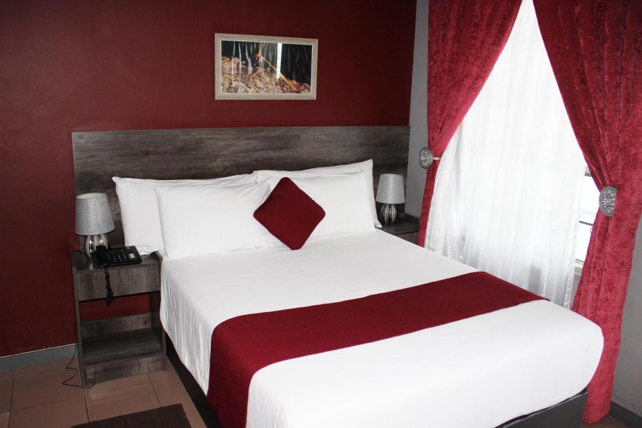 Platinum Hotel, Тлоквенг — фото объекта 2