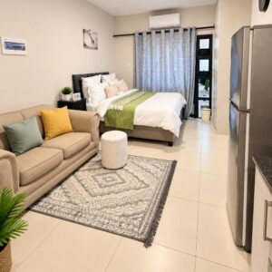 Alora Apartment