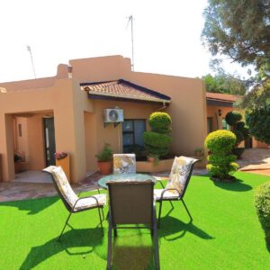 Beemoka Bed and Breakfast