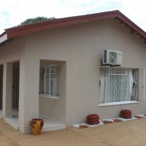 Deluxe Guesthouse Gaborone West – photograph of the property