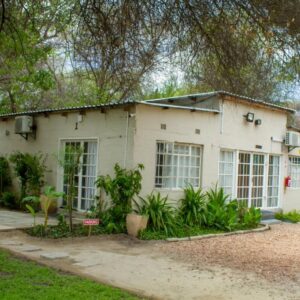 Moxwini Self Catering Apartments