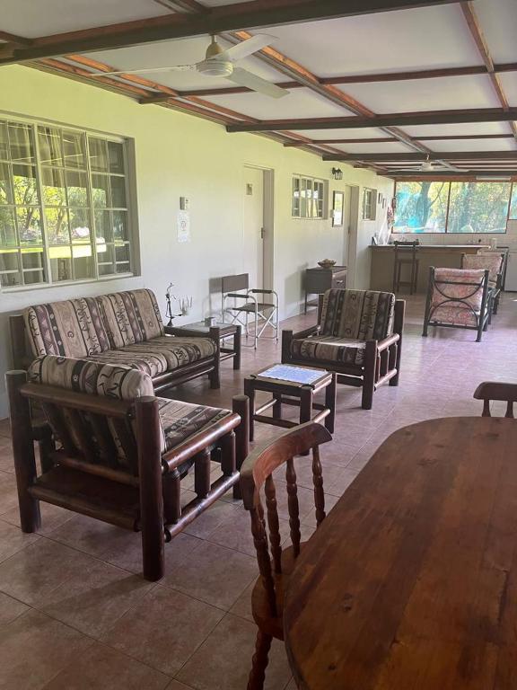 Proudly Okavango Self-Catering Burnside