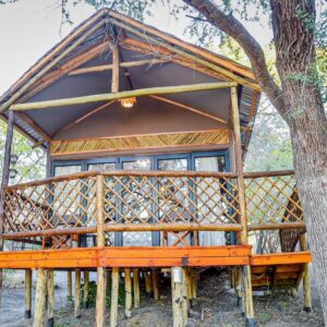 Rustic Gate Lodge and Campsite