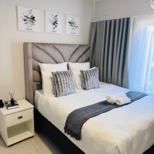 Sarona Luxe Living apartment